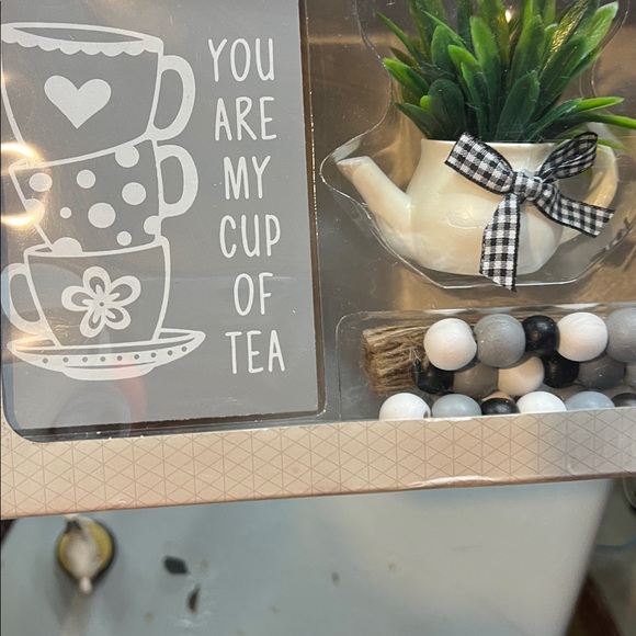 Givvy - Picture 2 of 2